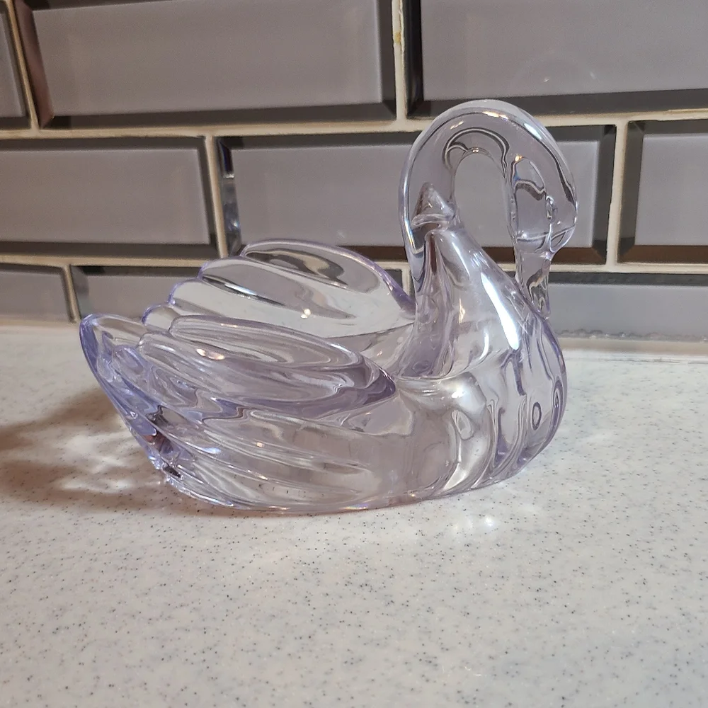 Vintage Clear Plastic Swan Soap DIsh Vintage Home Decor 1990s